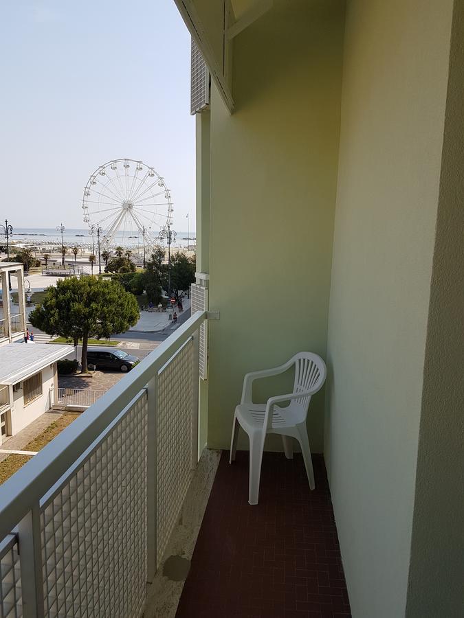 Hotel Residence Adriana Cesena Bagian luar foto